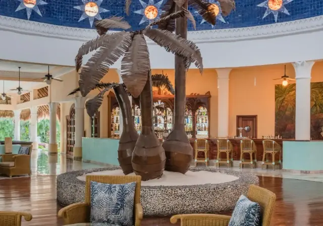 Lobby do Iberostar Waves Paraíso Beach